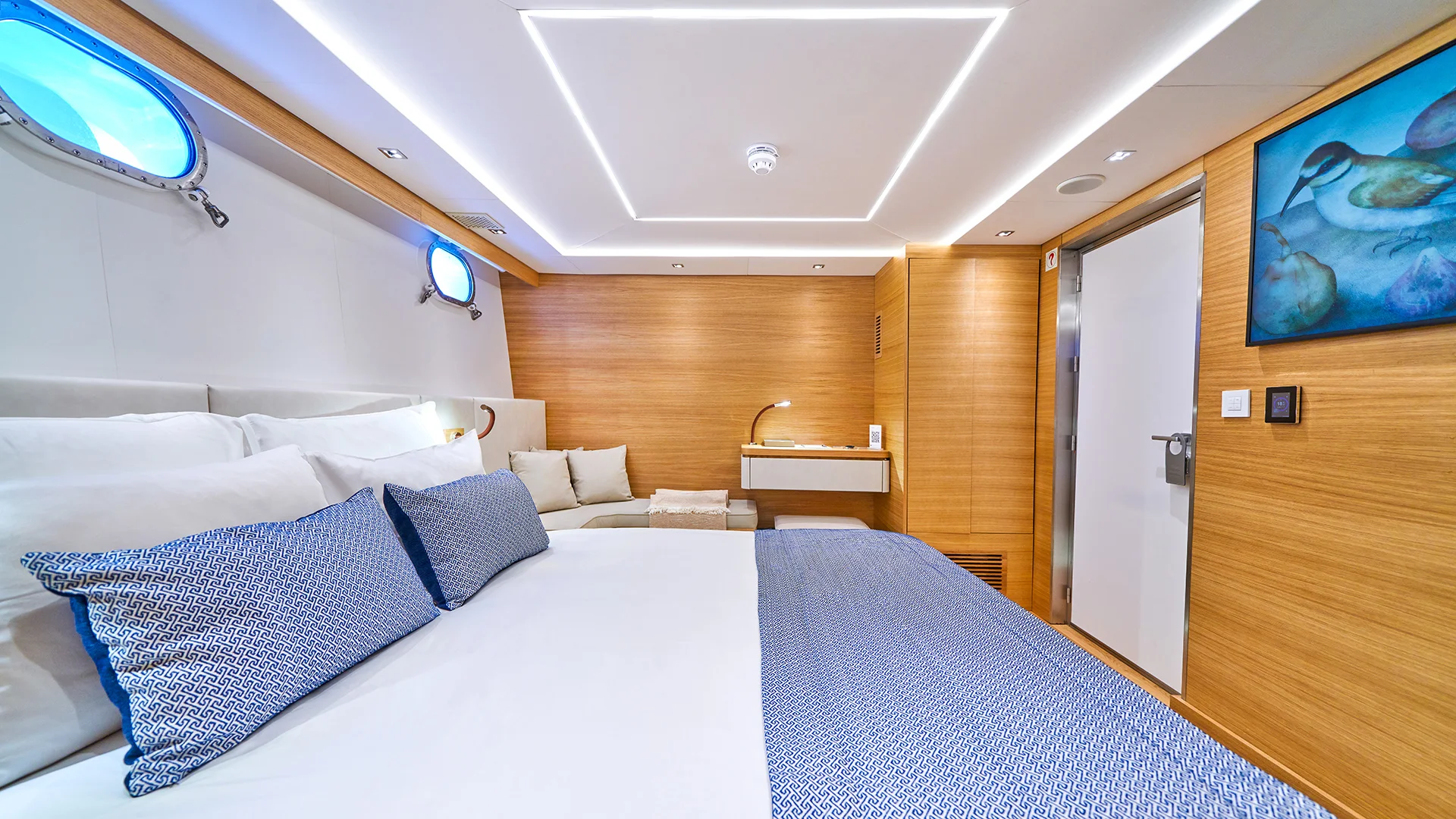 22 Argo Double cabin