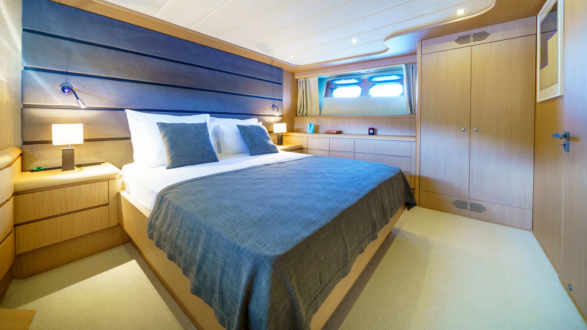 30 Phantom master cabin retreat